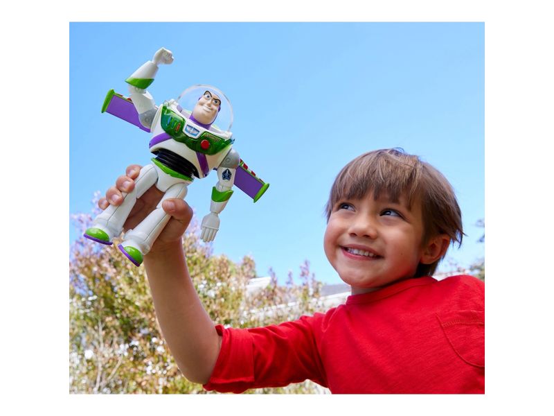 Toy-Story-4-Buzz-Vuelo-Espacial-8-18933