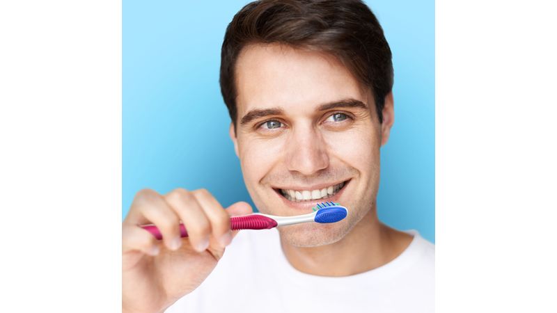 Comprar Cepillos Dentales Oral-B Advanced 7 Beneficios - 2 Unidades