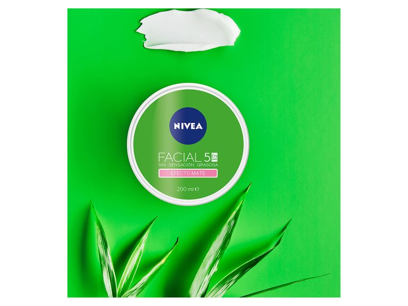 Crema-Nivea-Face-Care-Efecto-Mate-200Ml-4-500