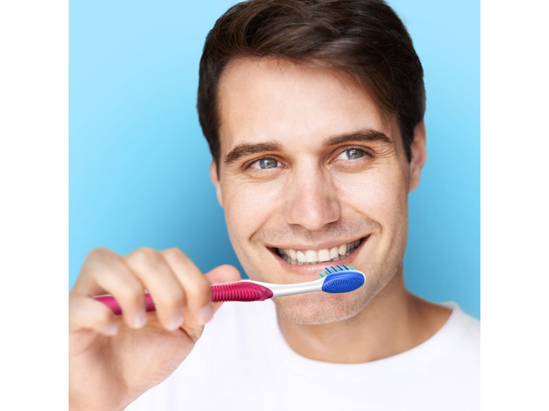 Cepillos-Dentales-Oral-B-3D-White-Radiant-2-Unidades-7-38035