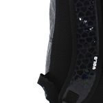 Mochila-Juvenil-Yolo-con-Compartimiento-Principal-y-Bolsillo-Peque-o-al-Frente-Color-Negro-5-55686