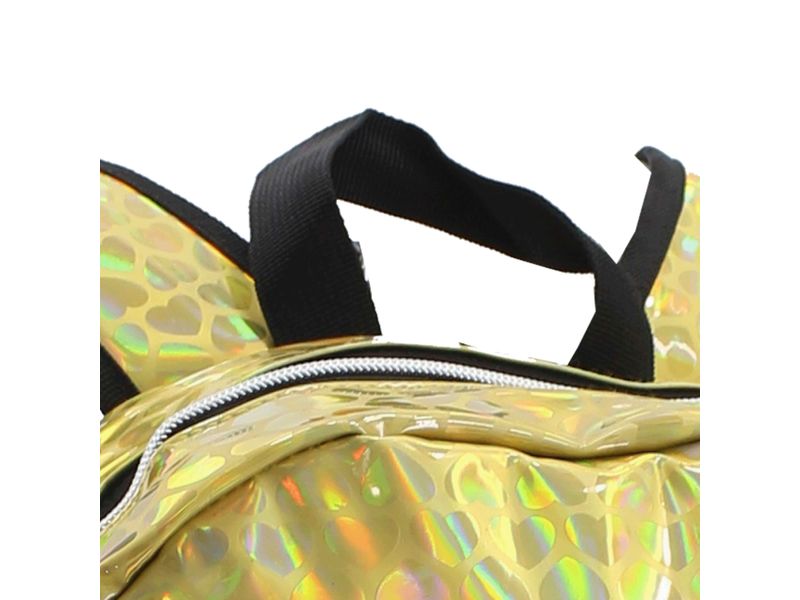 Mochila-Juvenil-Yolo-con-Compartimiento-Principal-y-Bolsillo-Peque-o-al-Frente-Color-Dorado-3-55688