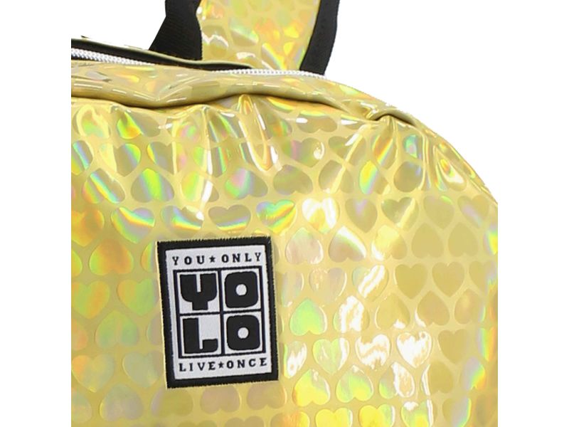 Mochila-Juvenil-Yolo-con-Compartimiento-Principal-y-Bolsillo-Peque-o-al-Frente-Color-Dorado-4-55688