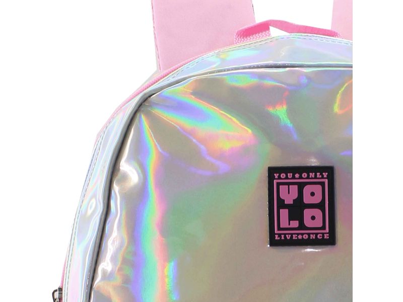 Mochila-Yolo-Juvenil-con-Compartimiento-Principal-y-un-Bolsillo-Peque-o-al-frente-Color-Plateado-2-55690