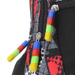 Mochila-Yolo-con-Ruedas-con-Compartimiento-Interno-para-Laptop-y-con-Malla-en-los-Laterales-para-llevar-Botella-Estampado-Color-Negro-con-Gris-2-55730