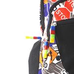Mochila-Yolo-Con-Ruedas-Con-Compartimiento-Interno-Para-Laptop-Y-Malla-En-Laterales-Para-Botella-Estampado-2-57363