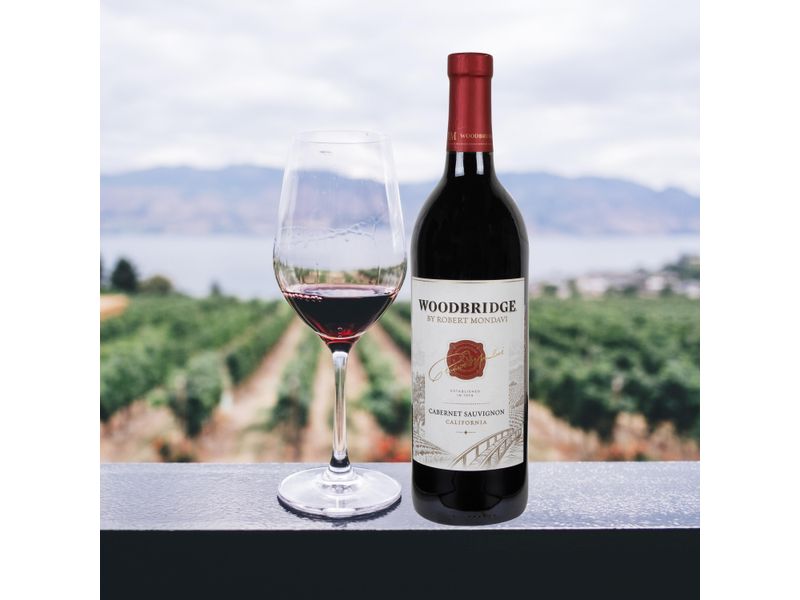 Vino-Woodbrige-White-Cabernet-Sauv-750Ml-4-8138