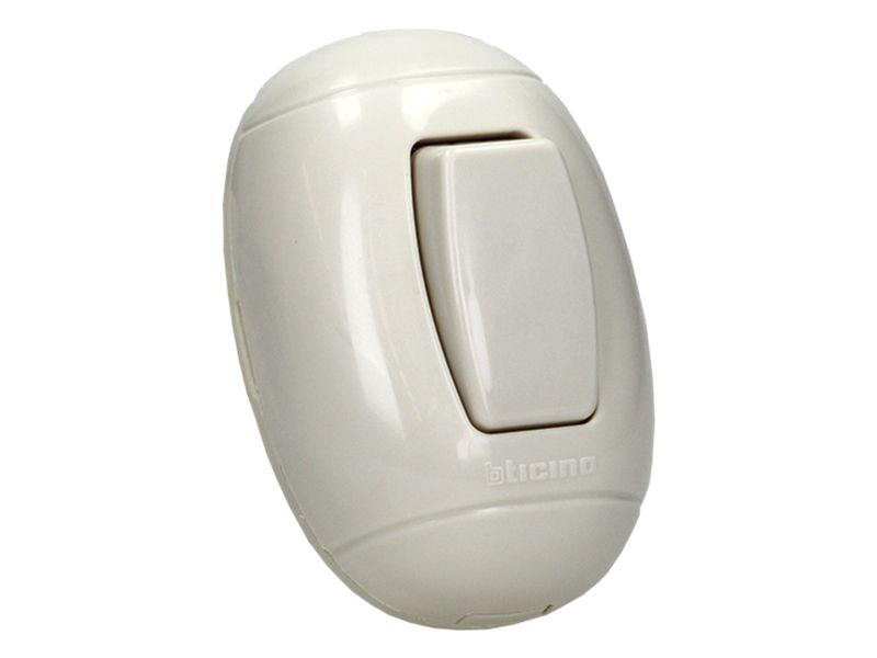 Switch-Oval-Sencillo-10Amp-127-250V-P52-2-64059