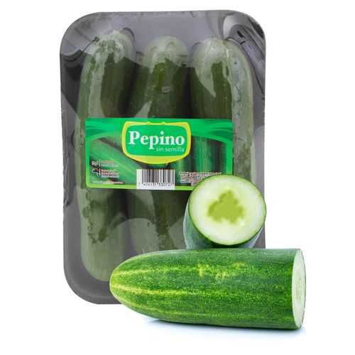 Pepino Sin Semillas En Bandeja