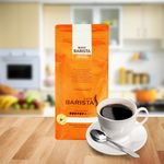 Café Blanco Con Accesorios De Barista Para Hacer Té De Café Y Un Fondo  Natural De Madera Para Café Imagen de archivo - Imagen de barra, oscurecer:  161758663