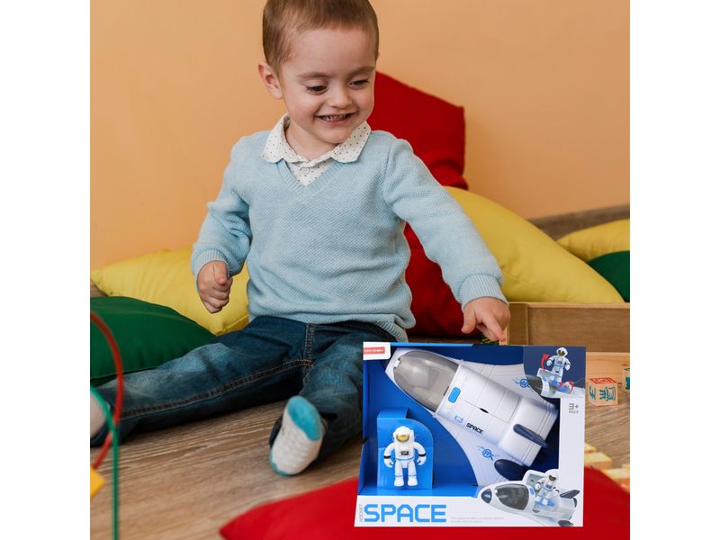 66907