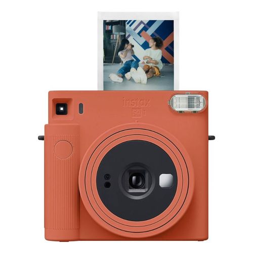 Cámara Instantánea Fujifilm Instax Square SQ1 con formato cuadrado color naranja