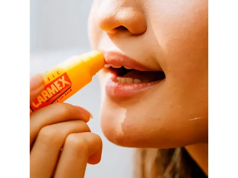 000000000075210248-UN-03