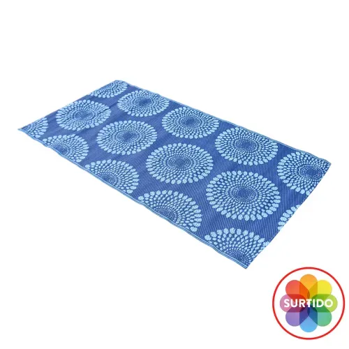 Alfombra de playa Ozark Trail resistente al agua y arena colores surtidos